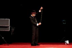 548b9d37-a8b3-4b93-b732-276dc230201f-1